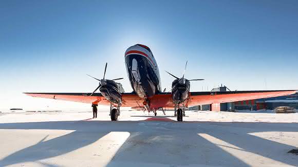 Rußpartikeln auf der Spur: Wissenschaftler starten Flugkampagne in Grönland