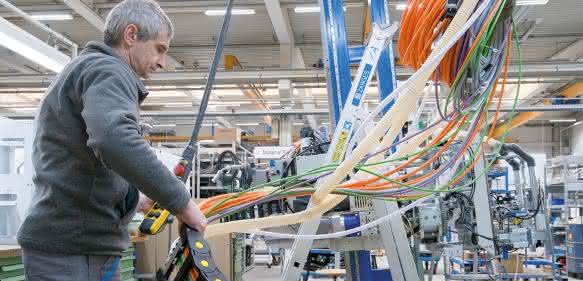 Systems for insulating glass production Systems for insulating glass production
