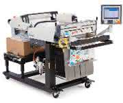 Pouch packaging system