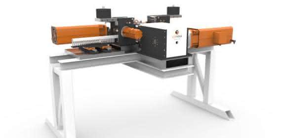 Punch press for plastics