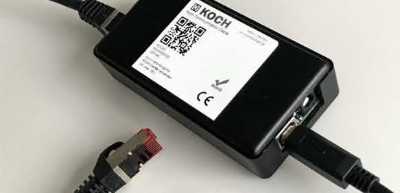 Communication adapter