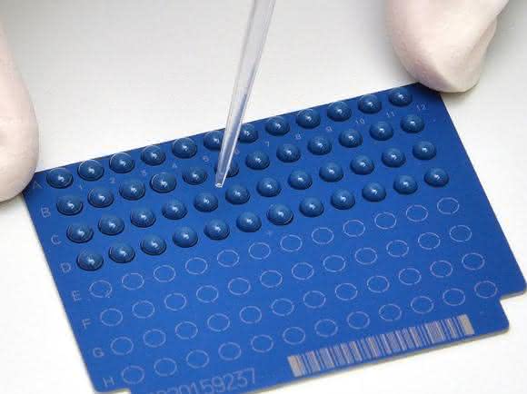 Auftragen von Microdroplets