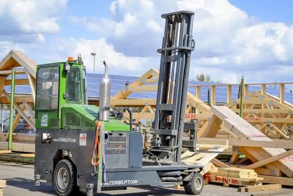 Four-way stacker