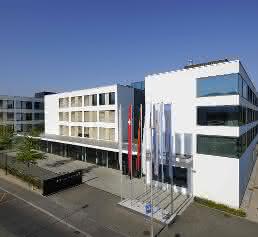 Gebäude der Endress+Hauser Gruppe in Rheinach in der Schweiz