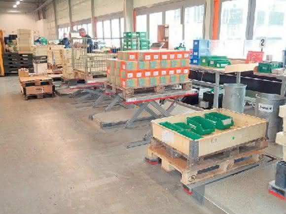 Fördertechnik: 500 Paletten täglich Fördertechnik: 500 Paletten täglich