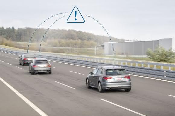 Driver assistance systems: "Mobile calls" between cars