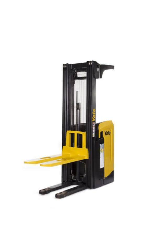 Electric stand-on/cross-seat pallet truck