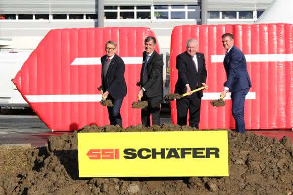 The ground-breaking ceremony for the "IT powerhouse" Spade table SSI Schäfer