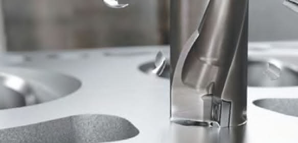 CVD-coated indexable inserts