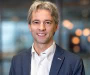 Timothy Noël Dechema-Preis für Timothy Noël: Skalierbare Chemiefabrik mit Photomikroreaktoren
