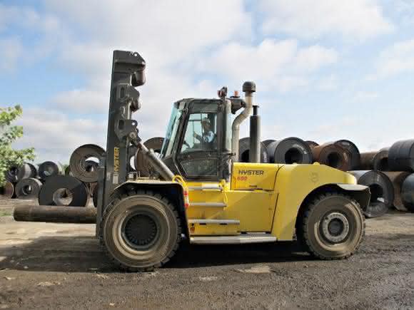 Hyster-Stapler mit Mono-Mast