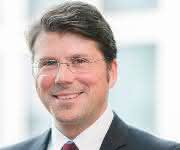 Dr. Ralf Zander