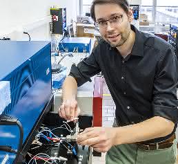 Empa-Forscher Ruben-Simon Kühne Stromspeicher: Die Salzwasserbatterie – günstig und sicher