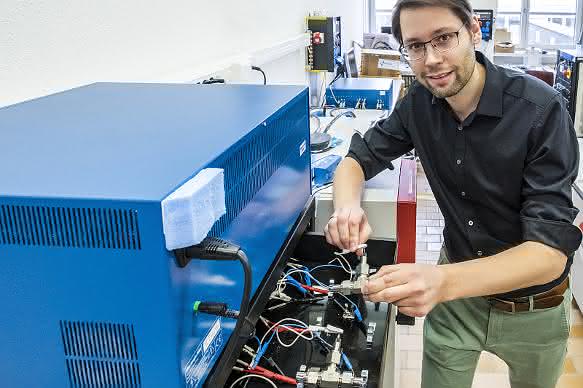 Empa-Forscher Ruben-Simon Kühne Stromspeicher: Die Salzwasserbatterie – günstig und sicher