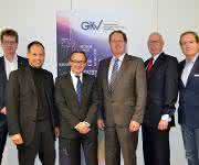Geschäftsführer des GKV und seiner Trägerverbände (Bild: GKV) Geschäftsführer des GKV und seiner Trägerverbände v.l.: Elmar Witten (AVK), Michael Weigelt (Tecpart), Oliver Möllenstädt (GKV), Klaus Junginger (FSK), Ralf Olsen (Pro-K), Ulf Kelterborn (IK). (Bild: GKV)