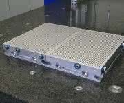 Witte Schlitz-Spannplatten