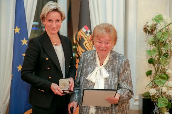 Nicole Hoffmeister-Kraut und Ursula Ida Lapp Nicole Hoffmeister-Kraut und Ursula Ida Lapp