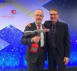 Die beiden Endress+Hauser Entwickler Dr. Wolfgang Drahm (links) und Dr. Martin Anklin Die beiden Endress+Hauser Entwickler Dr. Wolfgang Drahm (links) und Dr. Martin Anklin
