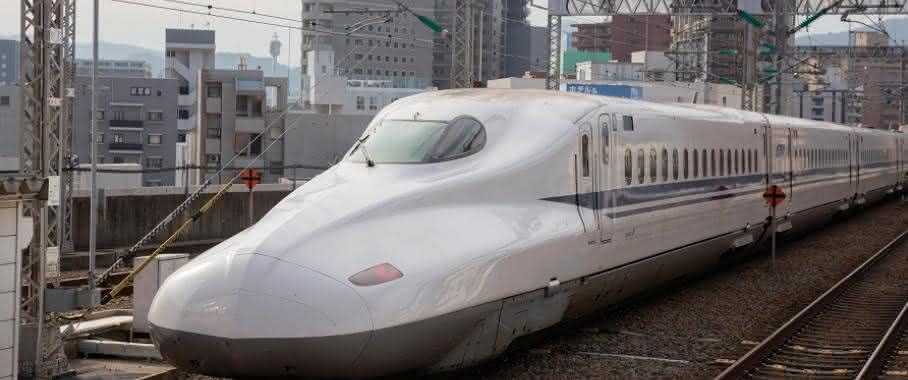 Shinkansen-Züge der Serie N700 Shinkansen-Züge der Serie N700