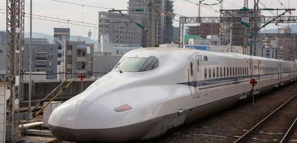 Shinkansen-Züge der Serie N700