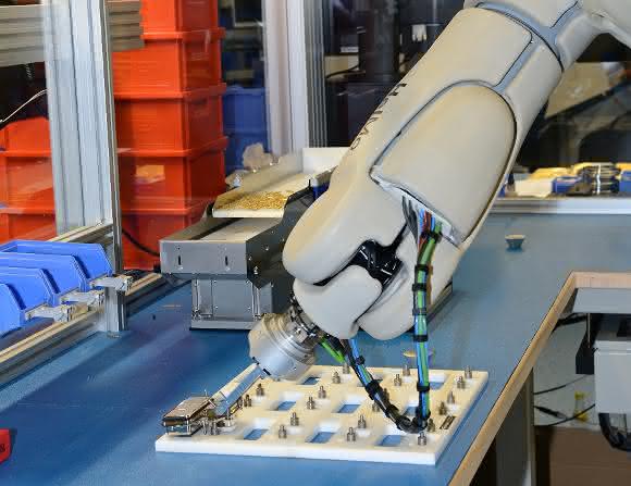 Mobiler Roboter Helmo