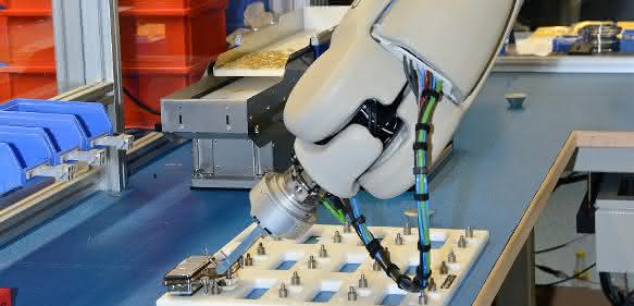 Mobiler Roboter Helmo