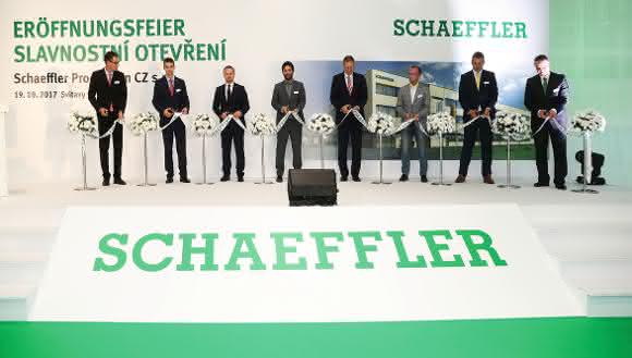 Automobil- und Industriezulieferer: Schaeffler eröffnet neues Werk in Tschechien Schaeffler eröffnet neues Werk in Svitavy (CZ)