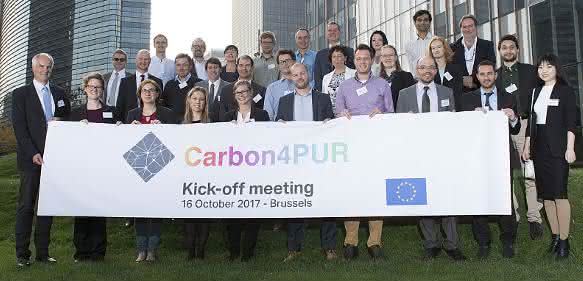Klimagas Kohlendioxid als Rohstoff: Europäisches Forschungsprojekt Carbon4PUR gestartet