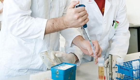 Prüfung von Chemikalien im Labor