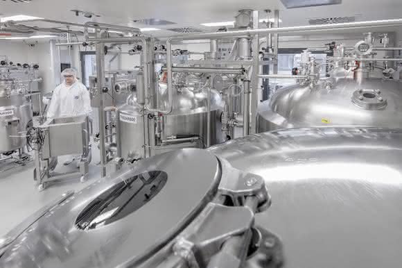 Verlässliche Winzlinge: Hohe Ausbeuten aktiver Pharmawirkstoffe mit mikrobiellen Systemen