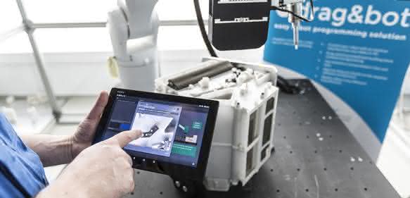 Fraunhofer drag&bot