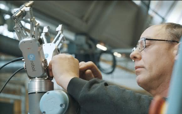 On-Robot-Dual-Gripper