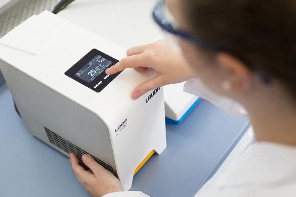 Loop-Umwälzthermostat Umwälzthermostat ohne Kühlmittel: Thermoelektrisch und dadurch kompakt