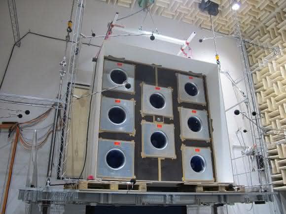 Ventilatorenwand in einem Klimazentralgerät Ventilatorenwand in einem Klimazentralgerät