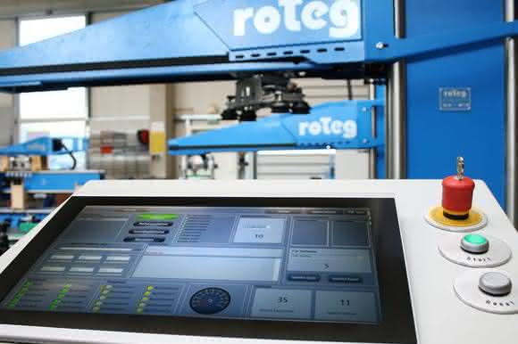 Steuerung für Palettierroboter