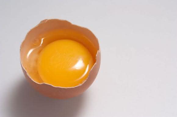 Ein alternatives Konzept zur Testung von Nanomaterialien: Crack the Egg