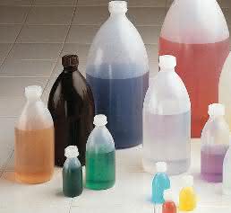 Reichelt Chemietechnik hält eine große Vielfalt an Labor- und Chemikalienflaschen auf Lager. Reichelt Chemietechnik hält eine große Vielfalt an Labor- und Chemikalienflaschen auf Lager.