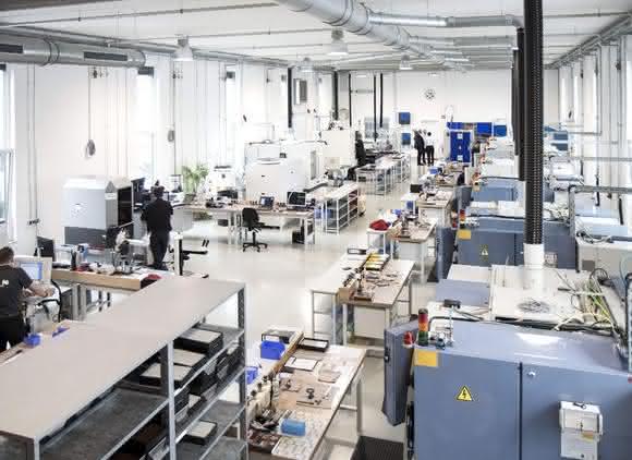Moderne Schleifmaschinen und führende Messtechnik