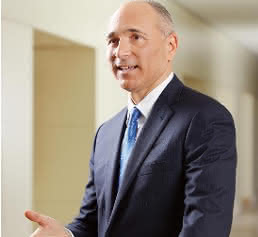 Chief Executive Officer Joseph Jimenez gibt seinen Posten bei Novartis Ende Januar 2018 ab. (Bild: Novartis) Chief Executive Officer Joseph Jimenez