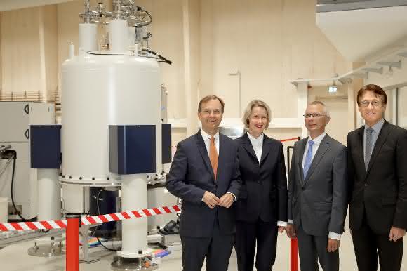 Eröffnung des Jülicher Biomolekularen NMR-Zentrums