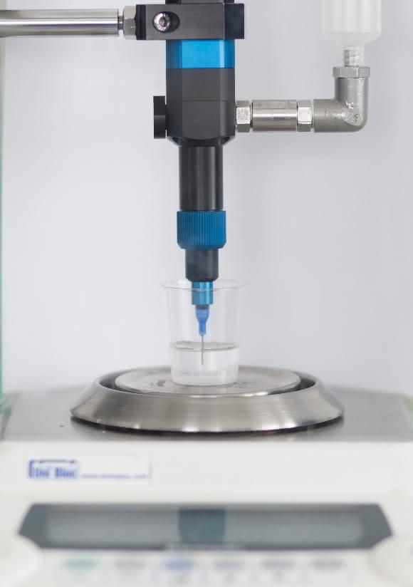 Densimeter: Dichtebestimmung mit Mikrodosierer