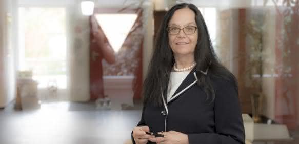 Bettina Schall Bettina Schall
