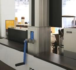 Anzeige - Highlight der Woche: Teleskophubsäule PHOENIX der Columbus McKinnon Engineered Products GmbH