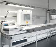 As part of the new building, Medwork systematically converted all the lights in the production and administration areas to LED. (Pictures: Waldmann)