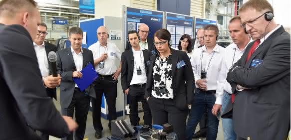 Schunk-Factory_Tour