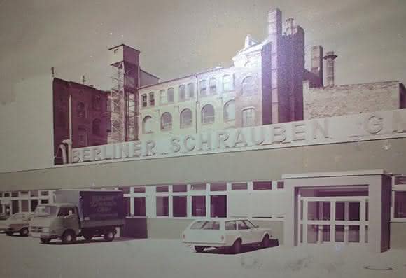 Otto-Roth-Berliner_Schrauben_Stammhaus-Kreuzberg Otto-Roth-Berliner_Schrauben_Stammhaus-Kreuzberg