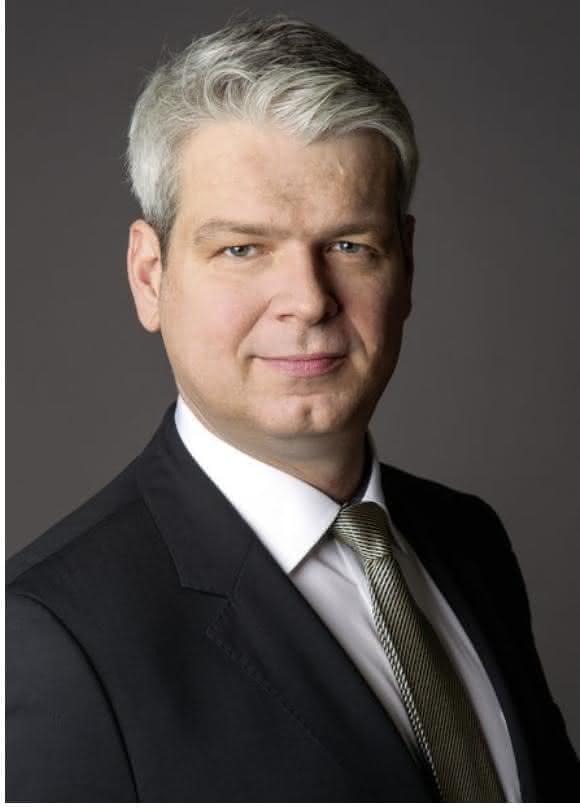 Dr. Dirk Kesselgruber Dr. Dirk Kesselgruber