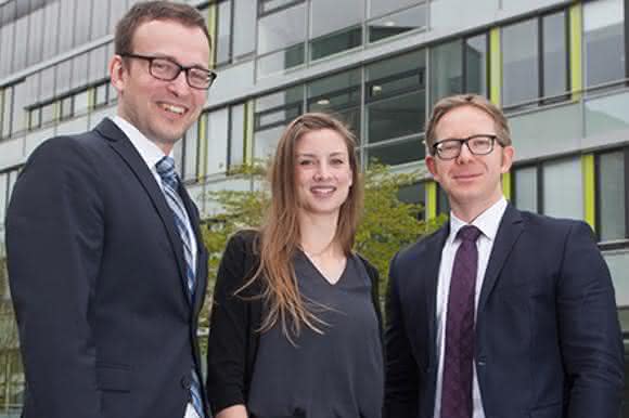 Leiter der FocusLabs: Dr. Holger Klose (links), Dr. Anita Loeschcke und Dr. Lars Regestein (Bild: Alexander Vogel/RWTH)