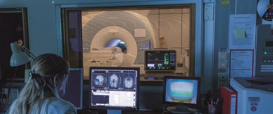 Hirnaktivität messen mit der funktionalen Kernspintomographie Kernspintomographie