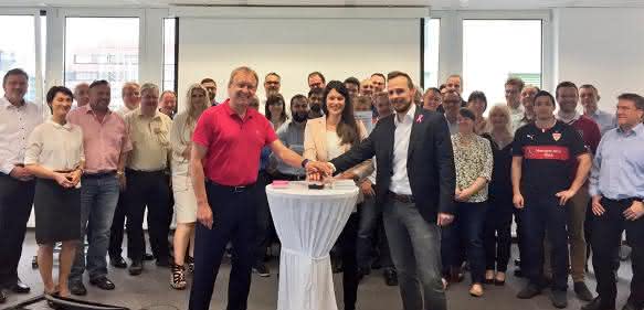 Lenze unterstützt Aktion Pink Ribbon Lenze unterstützt Aktion Pink Ribbon